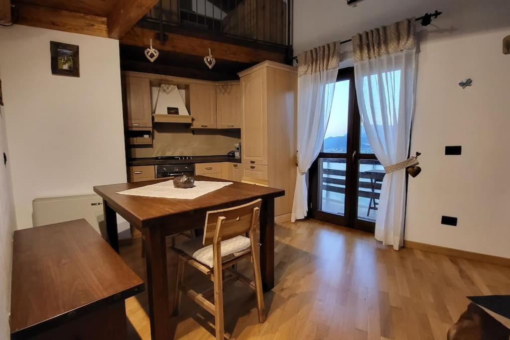 Apartmán Attico E Super Attico Panoramico Rocca di Cambio Exteriér fotografie