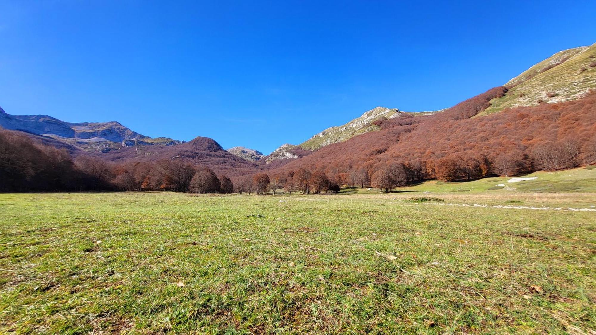 Apartmán Attico E Super Attico Panoramico Rocca di Cambio Exteriér fotografie