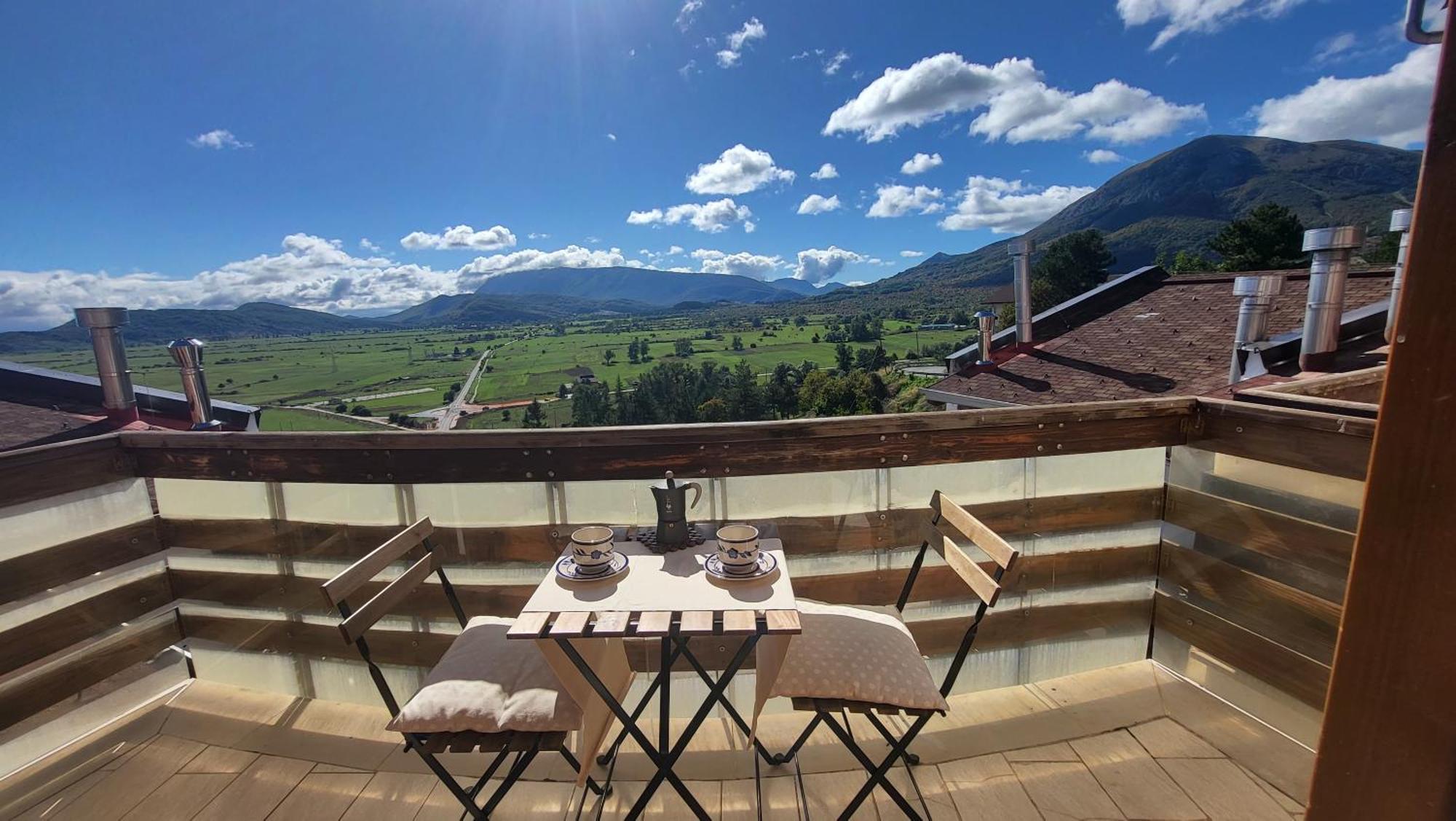 Apartmán Attico E Super Attico Panoramico Rocca di Cambio Exteriér fotografie
