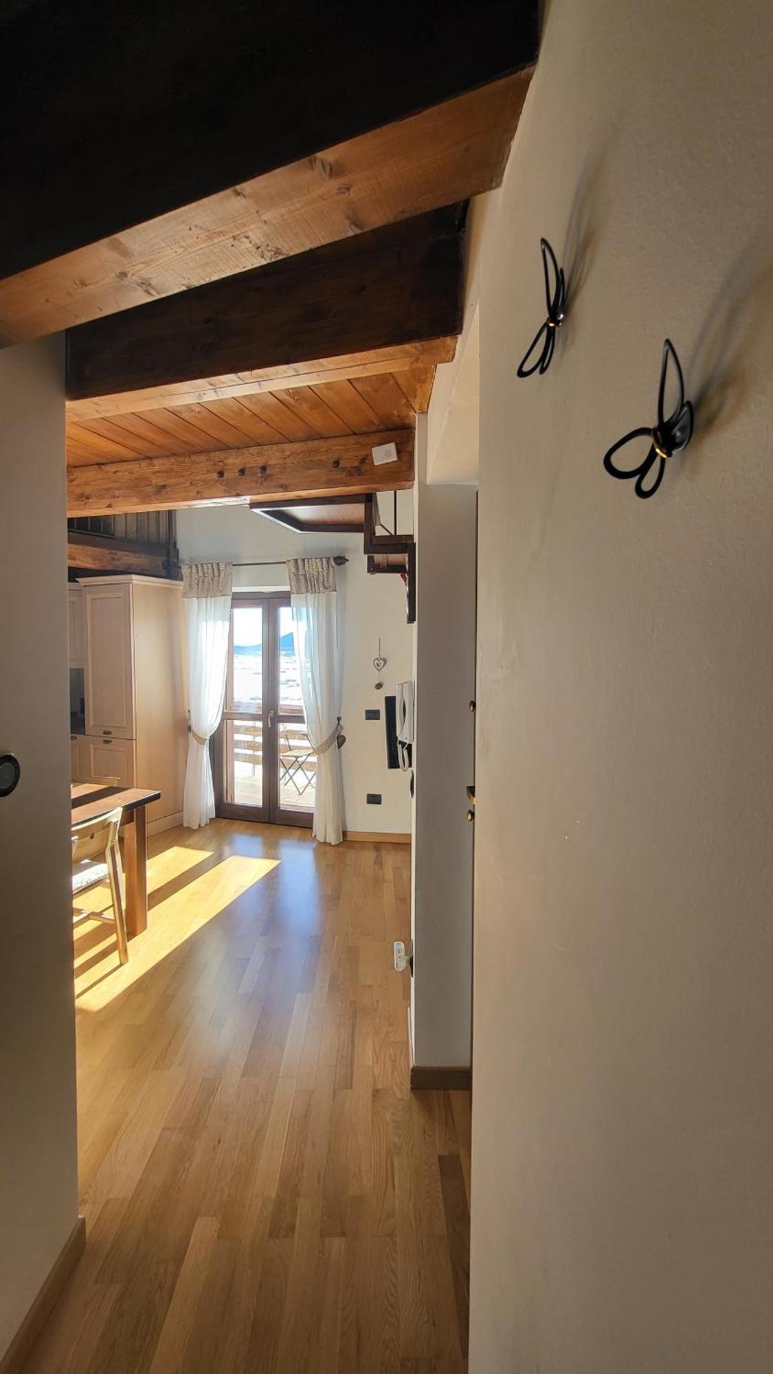 Apartmán Attico E Super Attico Panoramico Rocca di Cambio Exteriér fotografie